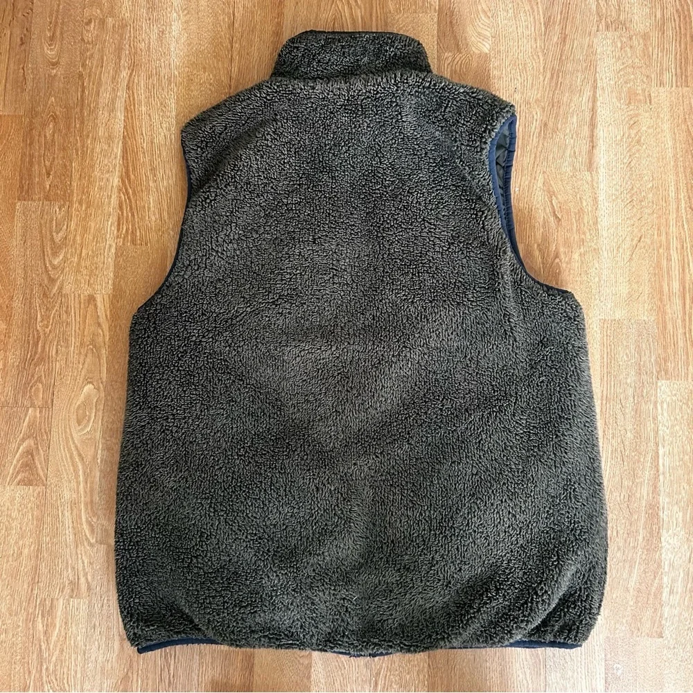 Free Country men’s Reversible army green quilted vest w reversible fleece Sz M